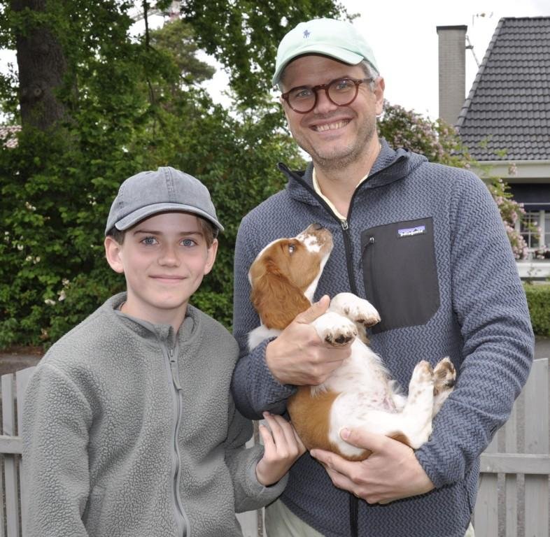 Ebbe med sin nya familj